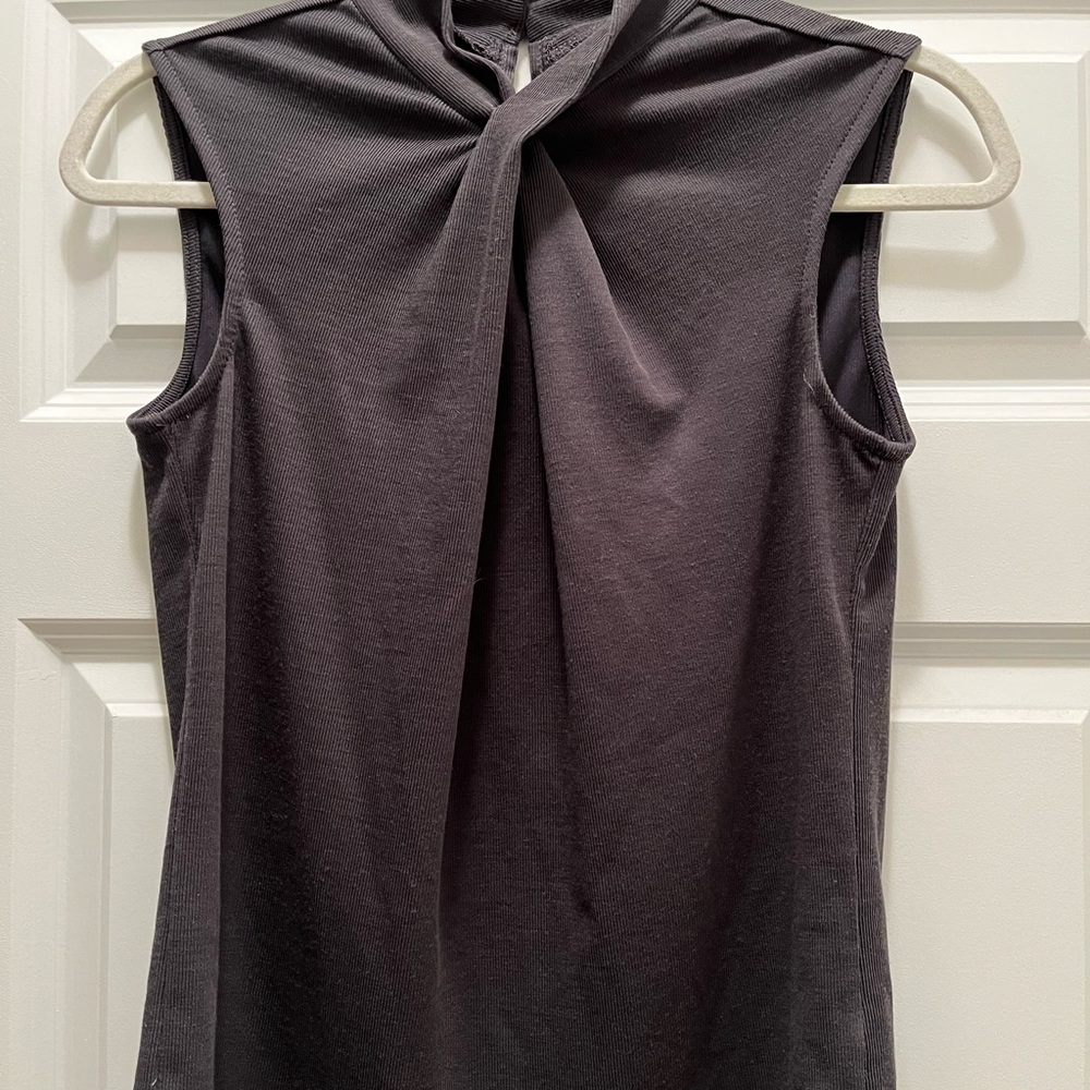 Elegant Sleeveless Black Top